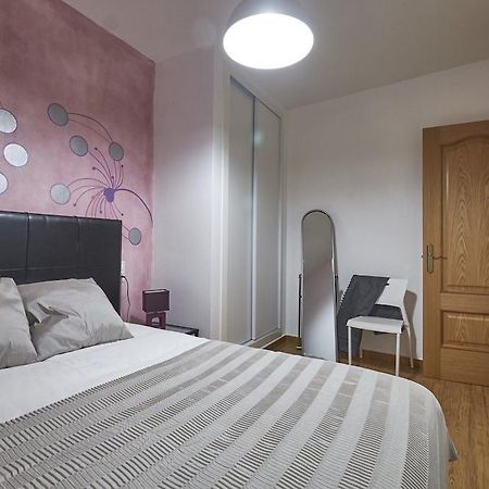 Hostal La Estrella Madrid Bagian luar foto