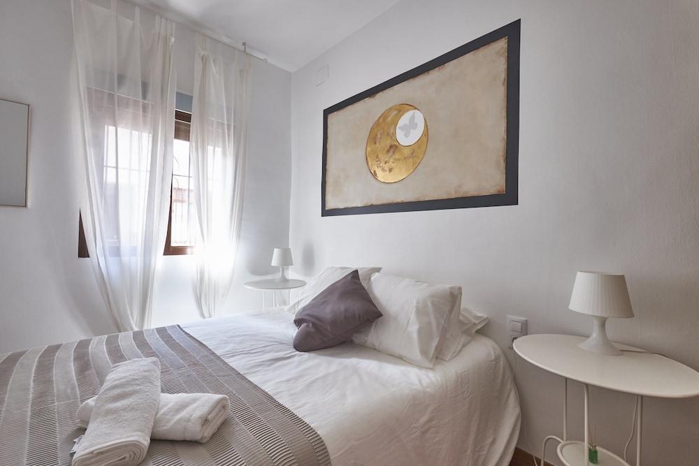 Hostal La Estrella Madrid Bagian luar foto