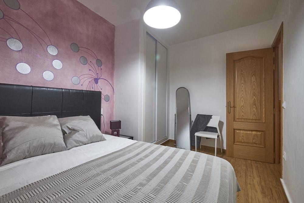 Hostal La Estrella Madrid Bagian luar foto